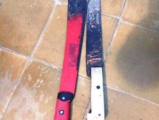 13 hombre amenazó a su madre